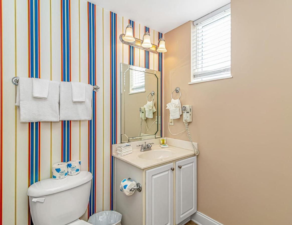 Ocean Breeze Luxury Villas 3D, Nicely Updated! Across From The Ocean! Sleeps 18 ! Myrtle Beach Exterior photo