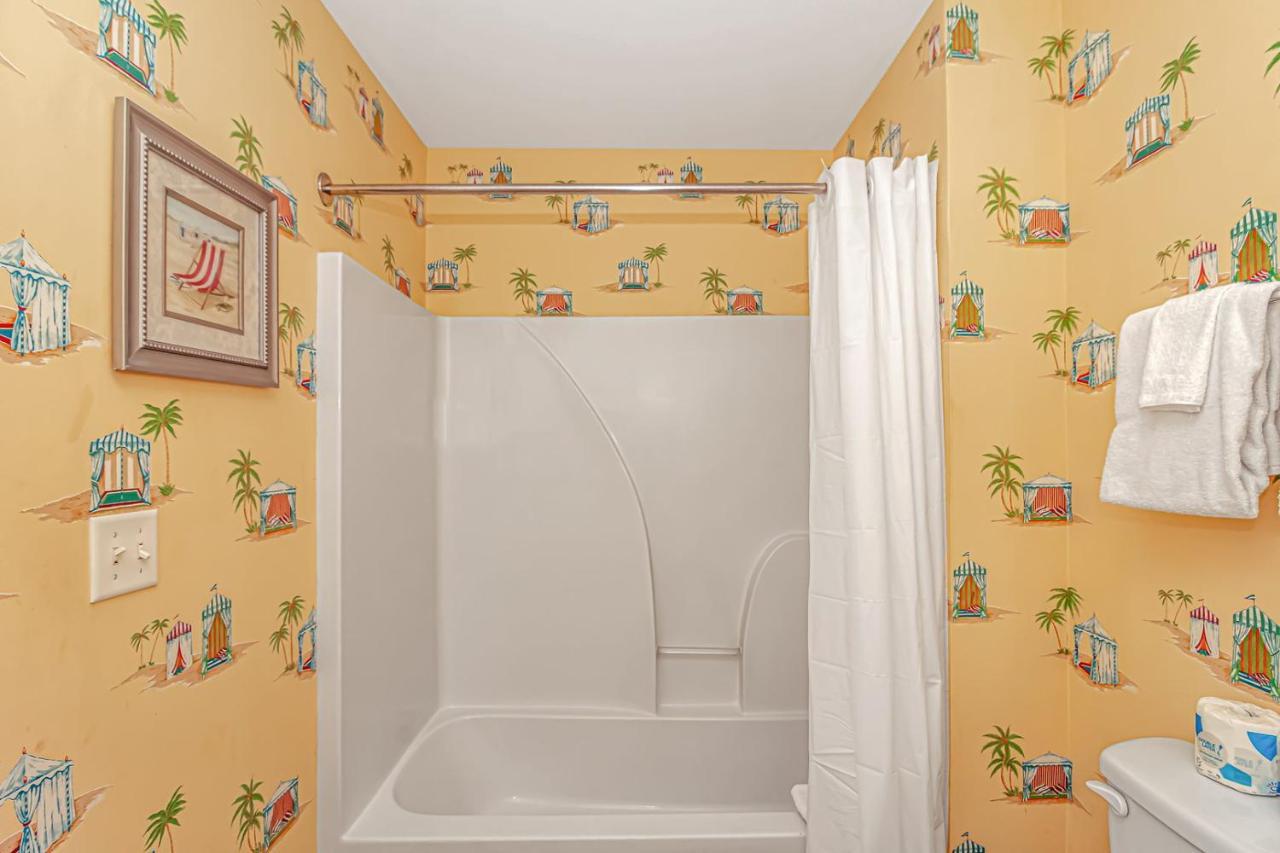 Ocean Breeze Luxury Villas 3D, Nicely Updated! Across From The Ocean! Sleeps 18 ! Myrtle Beach Exterior photo