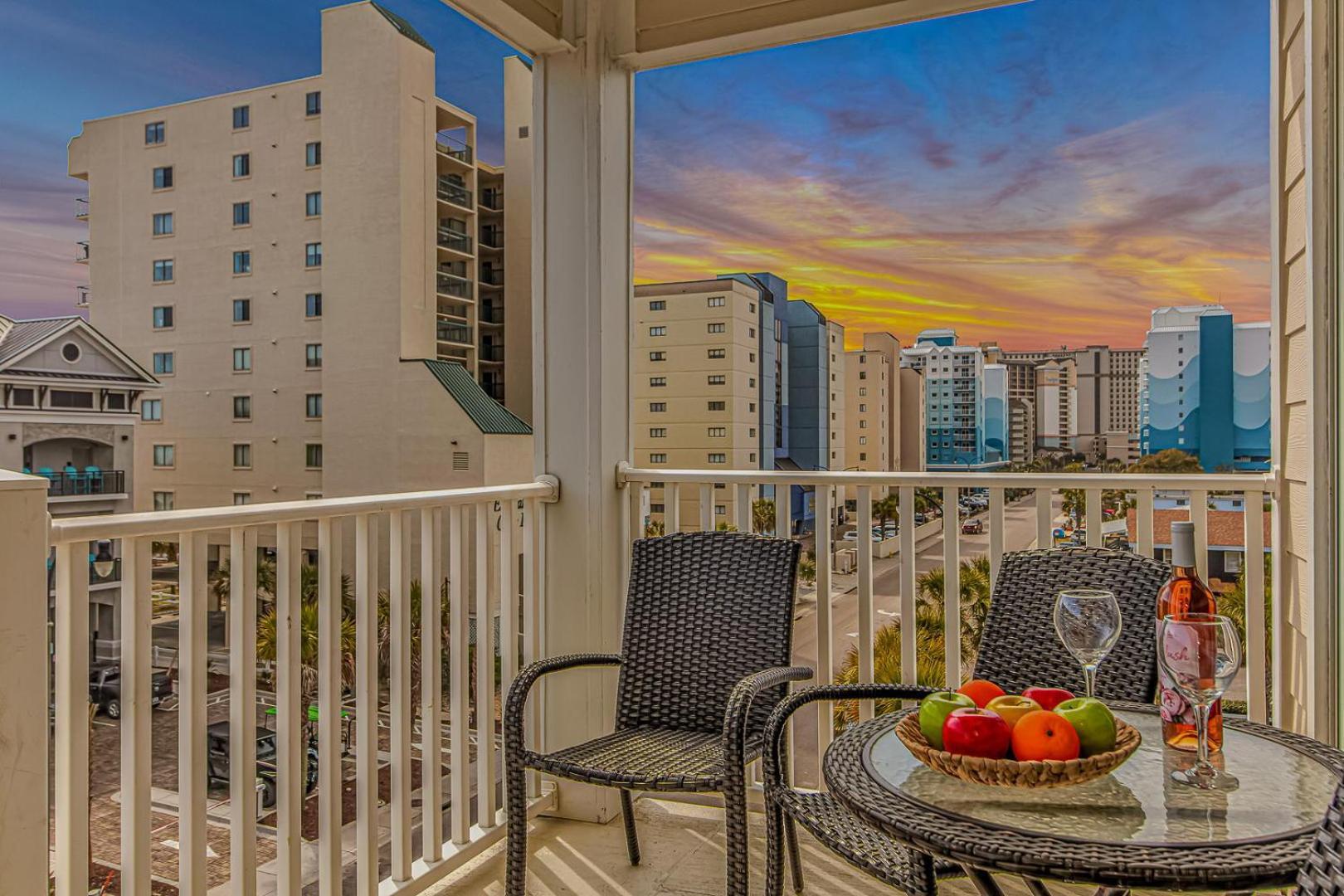 Ocean Breeze Luxury Villas 3D, Nicely Updated! Across From The Ocean! Sleeps 18 ! Myrtle Beach Room photo
